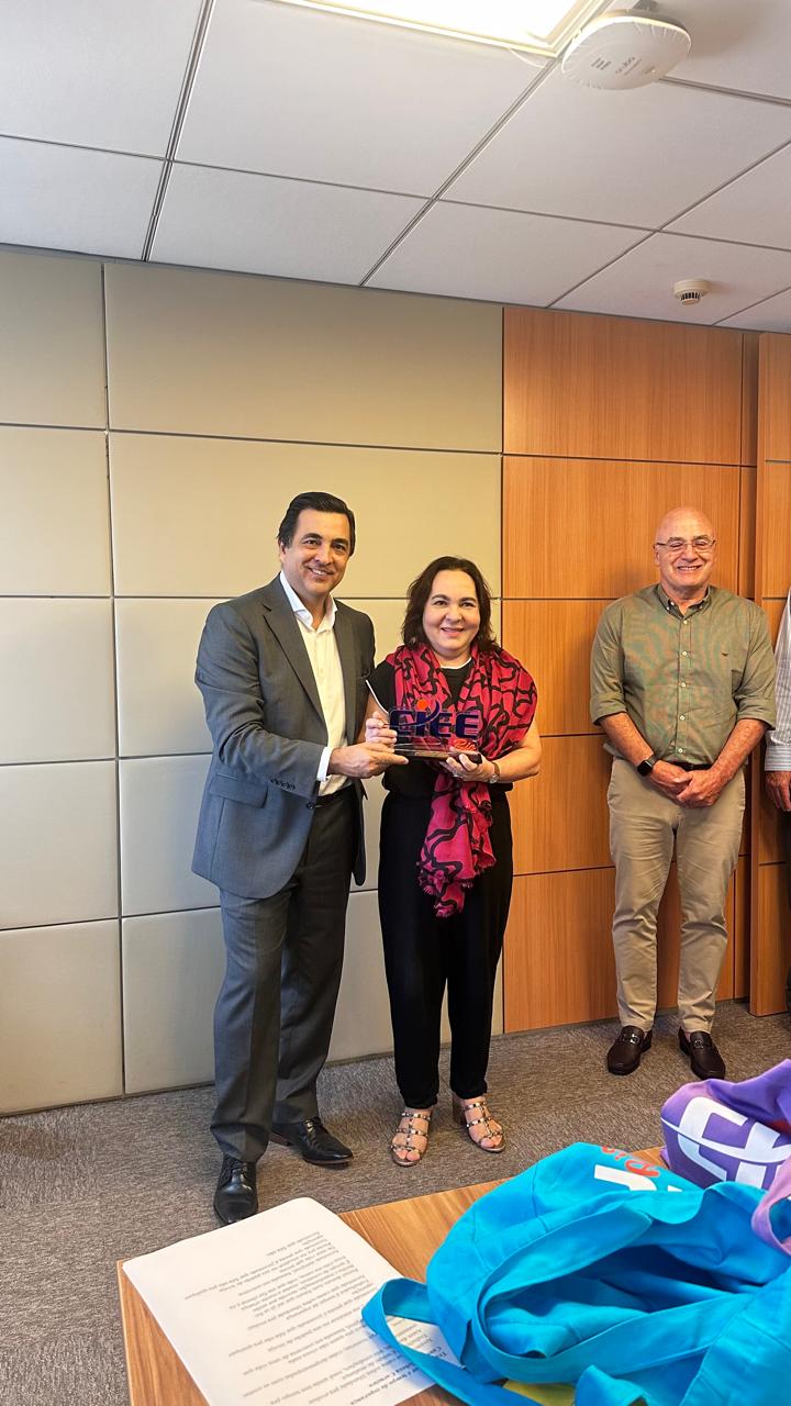 Ciee Rj CIEE Rio firma parceria com o SESC RJ e expande iniciativas voltadas ...